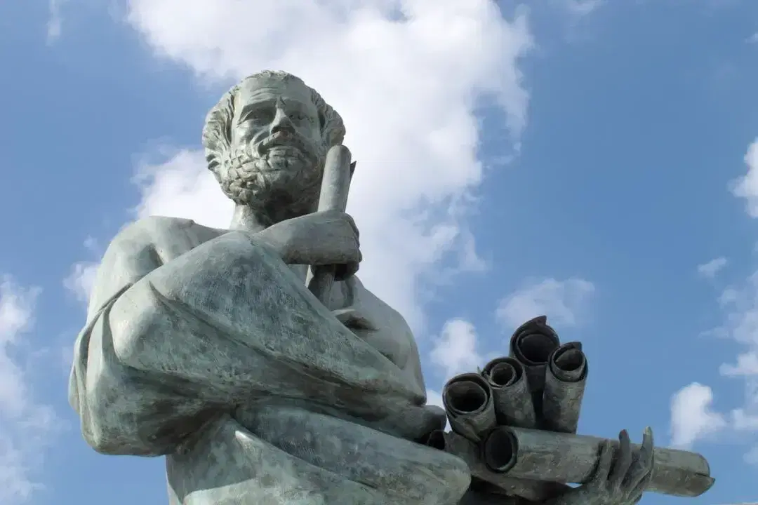 Statua di Aristotele